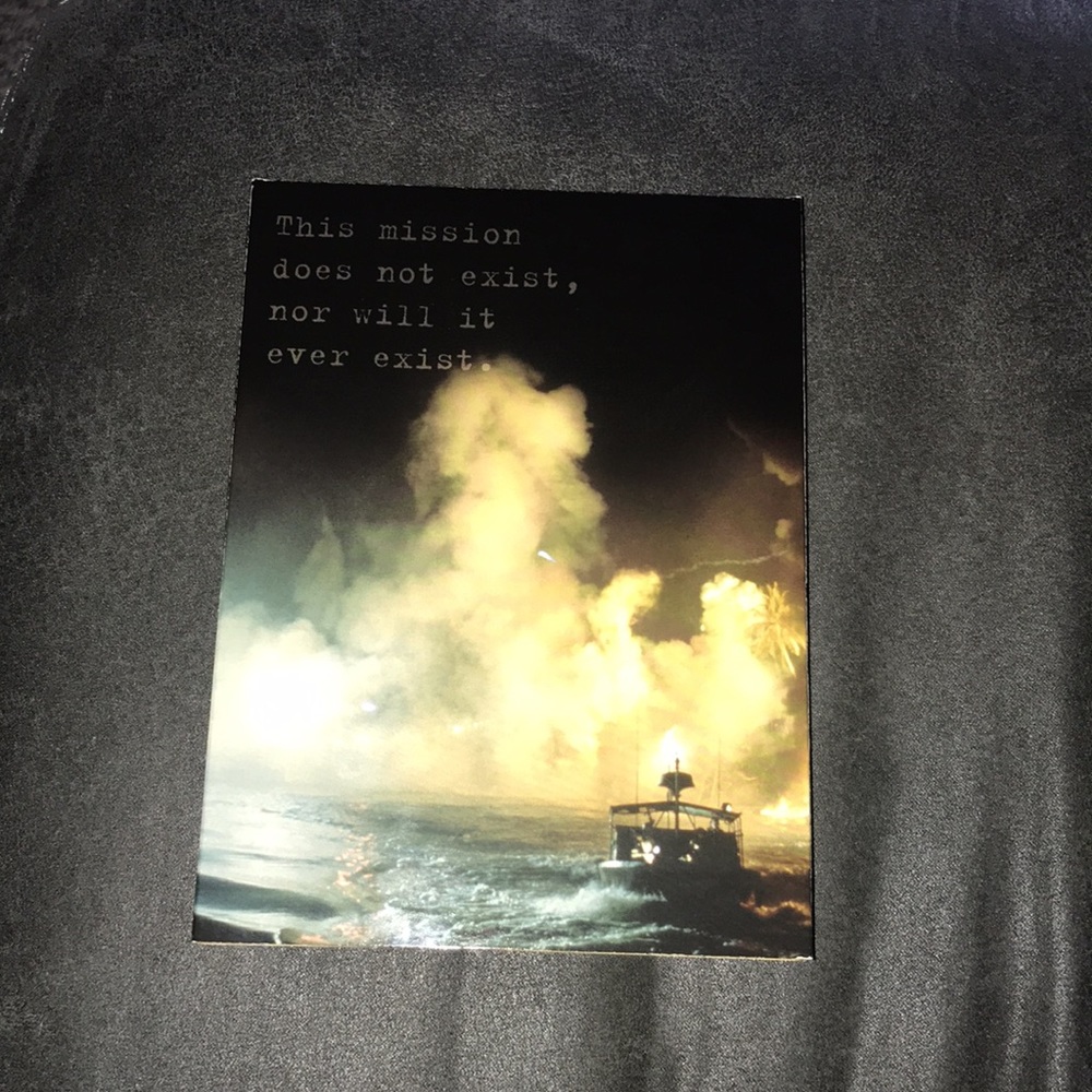 Apocalypse Now The Complete Dossier - Picture 3 of 5